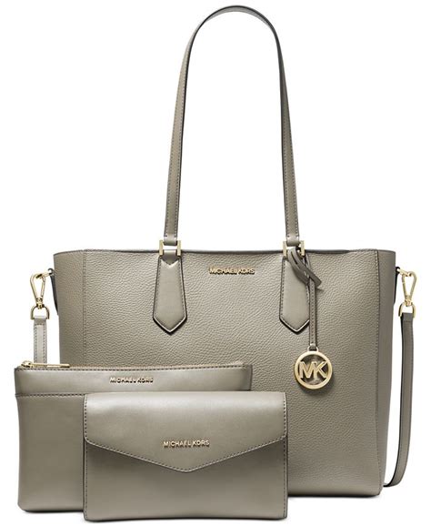 Michael Kors Kimberly Large 3 in 1 Tote .